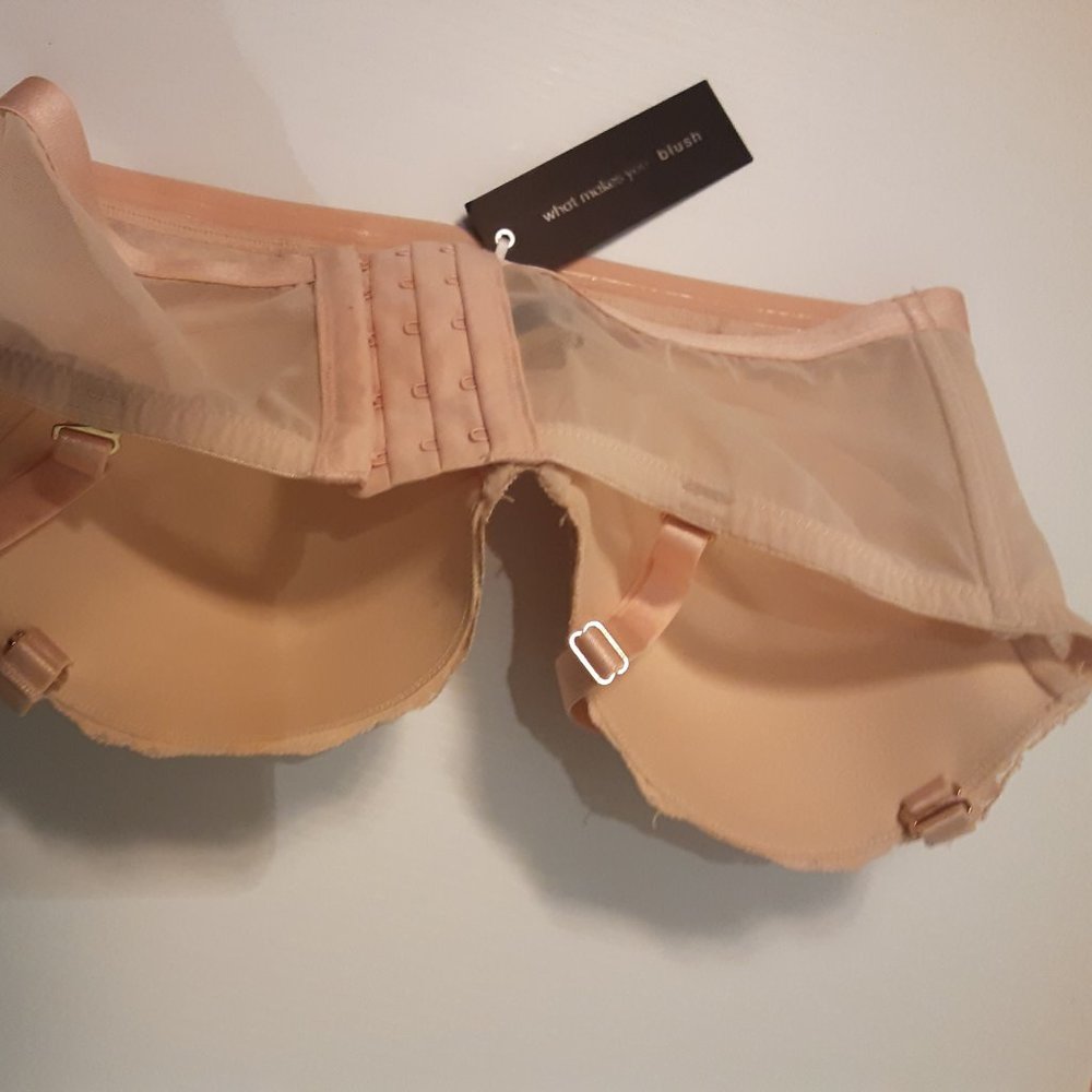 Bra - Picture 2 of 4